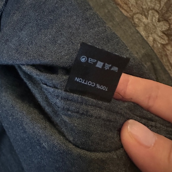 Todd Snyder Denim Shirt Size Medium - Picture 4 of 6